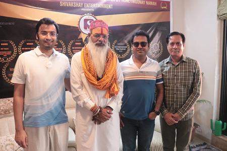 उत्तराखंड की खूबसूरत वादियों में शूट की गई अद्भुत फिल्म “हनीमूनाय नमः” : ऐक्टर संगीतकार अक्षय बाफिला